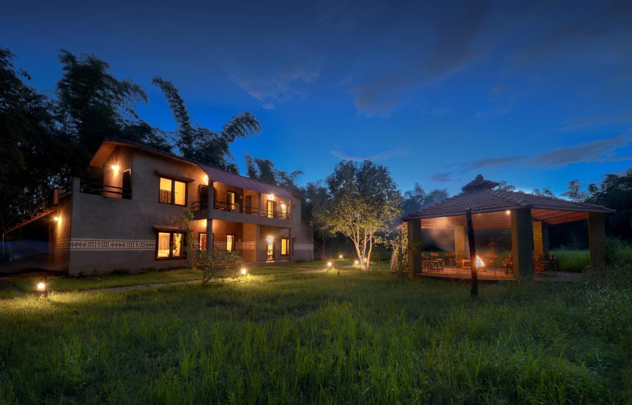 Aranyak Resort Tāla Exterior photo