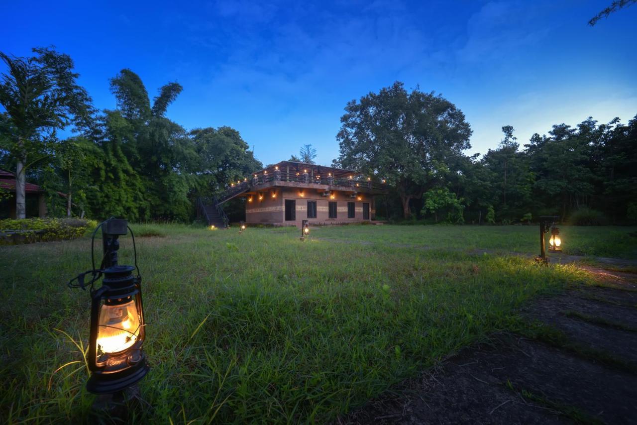 Aranyak Resort Tāla Exterior photo