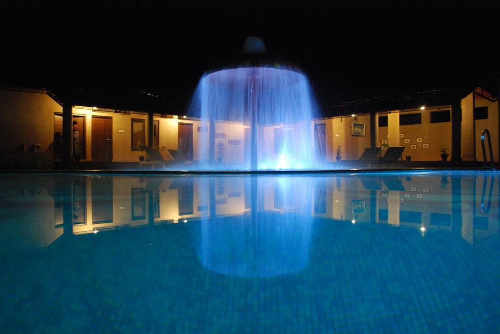 Aranyak Resort Tāla Exterior photo