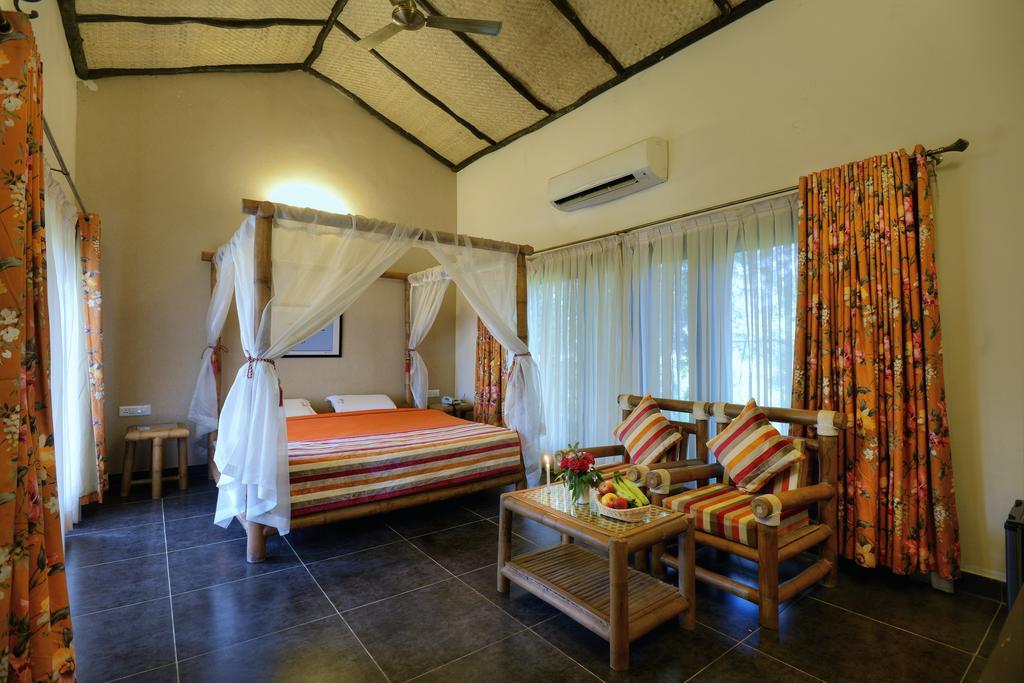Aranyak Resort Tāla Exterior photo