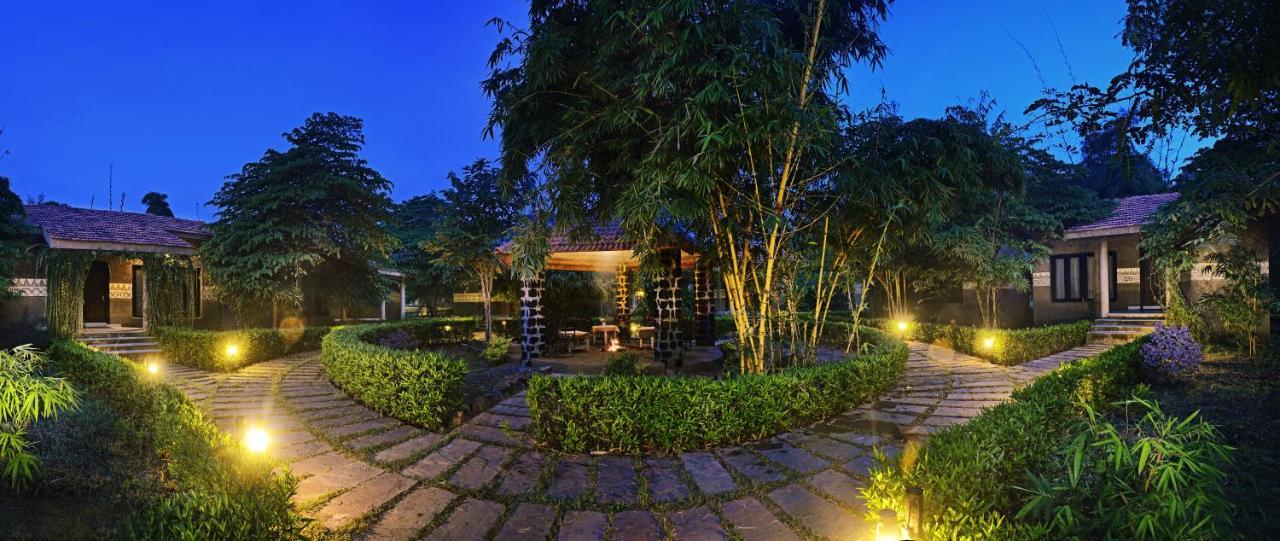 Aranyak Resort Tāla Exterior photo