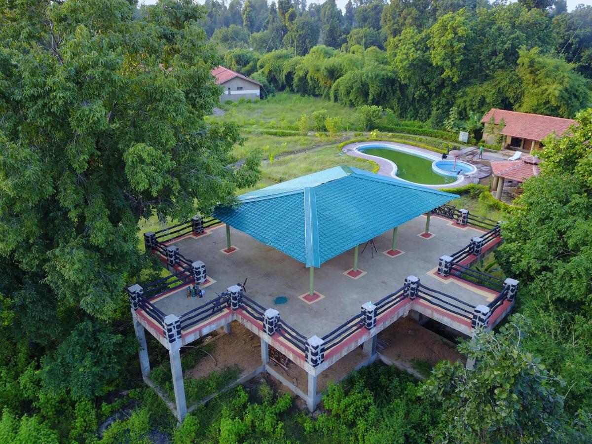 Aranyak Resort Tāla Exterior photo