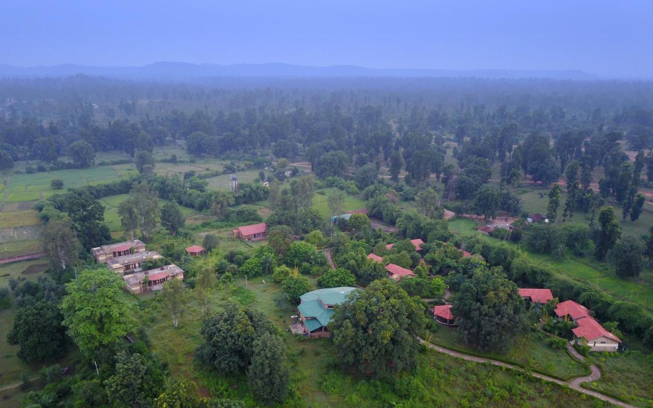 Aranyak Resort Tāla Exterior photo