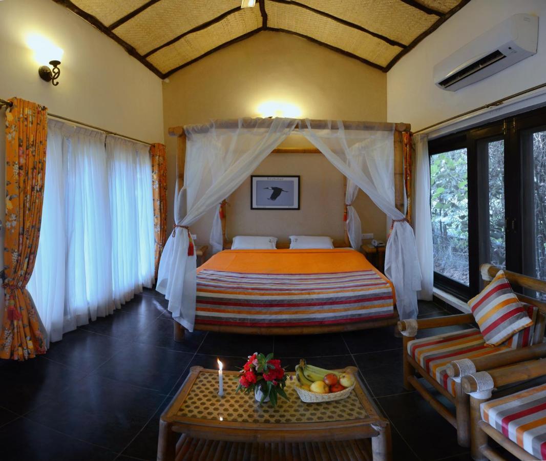 Aranyak Resort Tāla Exterior photo